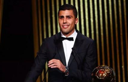 日斗配资 世体：曼城在加紧推进罗德里的续约事宜，将改善其合同条件